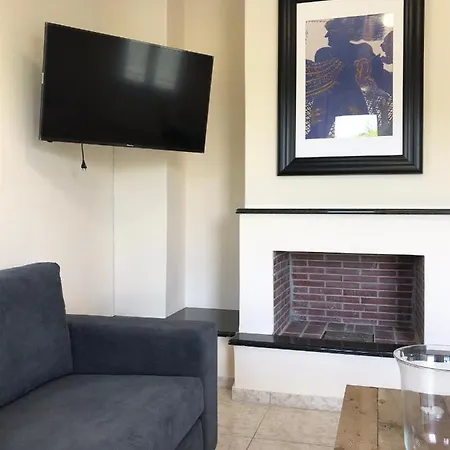 公寓 Dimeli 1 普拉卡利特索罗