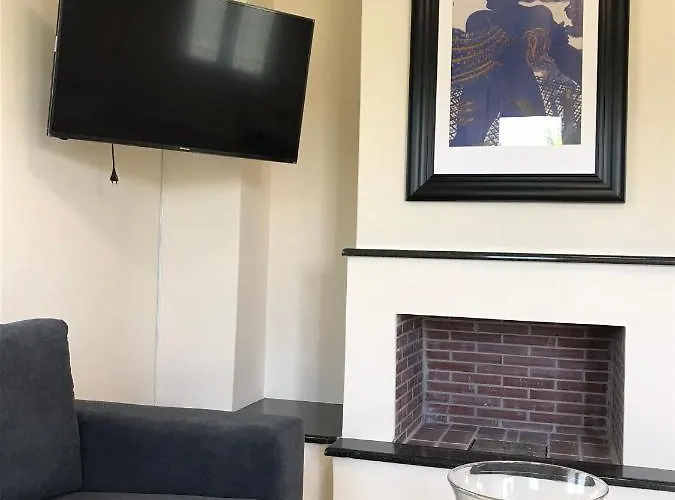 Dimeli 1 Apartamento *